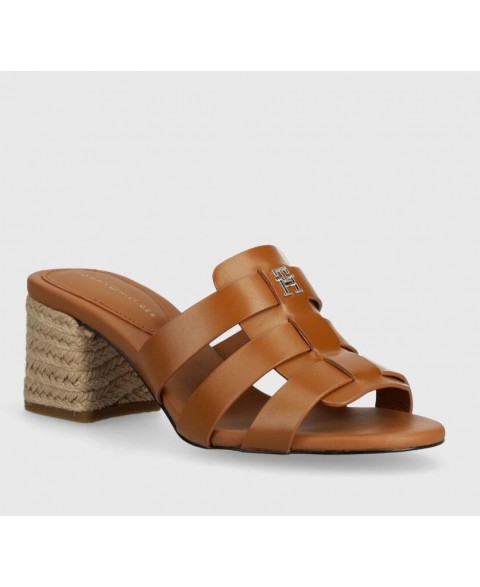 TOMMY HILFIGER BLOCK MID HEEL LEATHER SANDAL COGNAC SS24 FW0FW08049-GQS