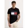 TOMMY HILFIGER TJM REG BIG FLAG SS TEE EXT BLACK DM0DM22645-BDS