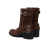 GUESS MATWELL FLTMWESUE10- BROWN